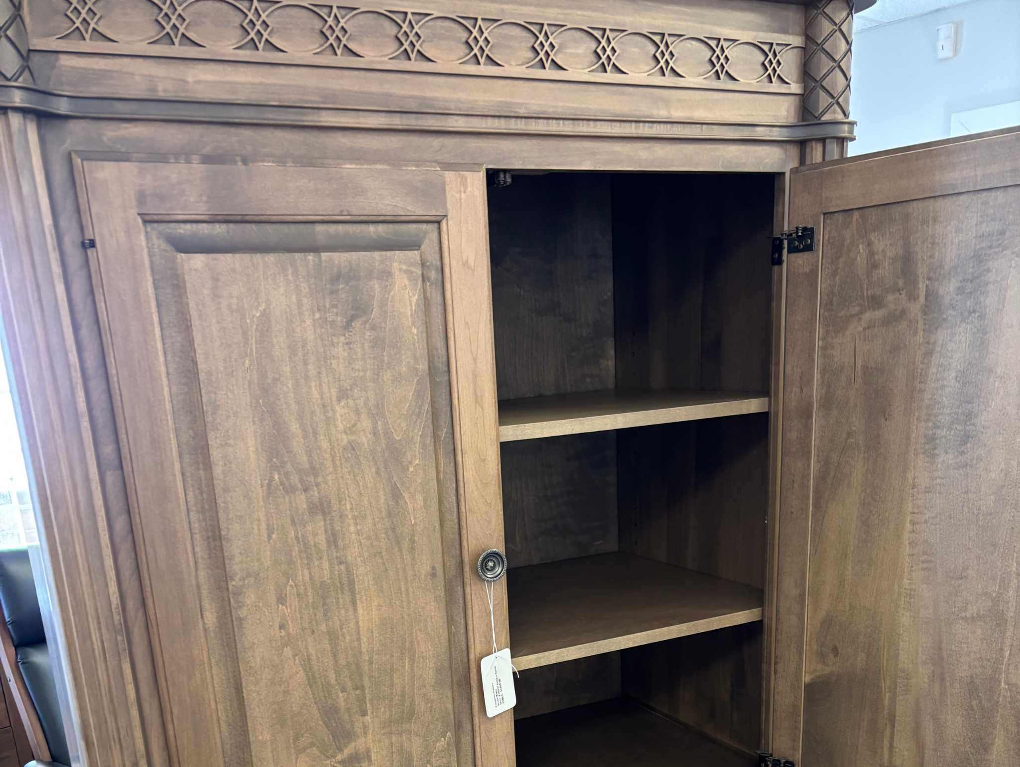Eminence Armoire – Deal