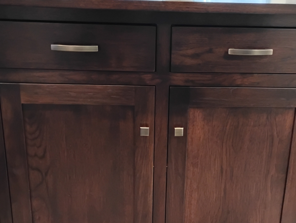 Mason 2 Door Sideboard – Deal
