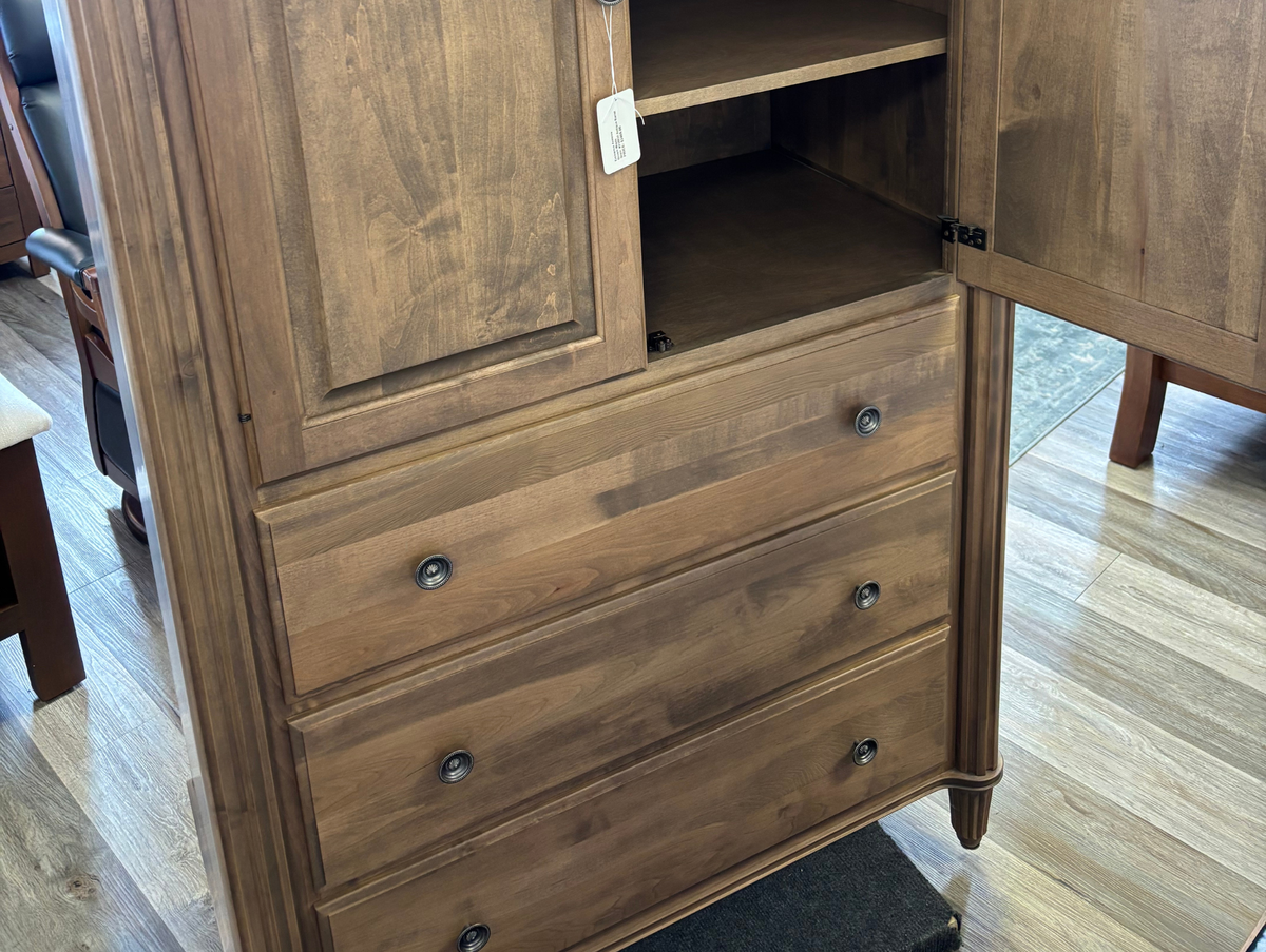 Eminence Armoire – Deal